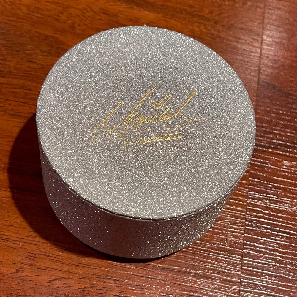Mac mariah touch my body loose powder